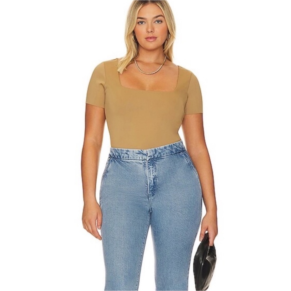 GOOD AMERICAN Scuba Square Neck Bodysuit NEW Short Sleeve Minimalist Tan 4X - Picture 13 of 14